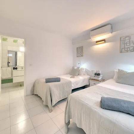 Casa Picon En Puerto Del Carmen, Con Terraza, Vistas Al Mar, Piscina Y Junto A La Playa Апартаменты *