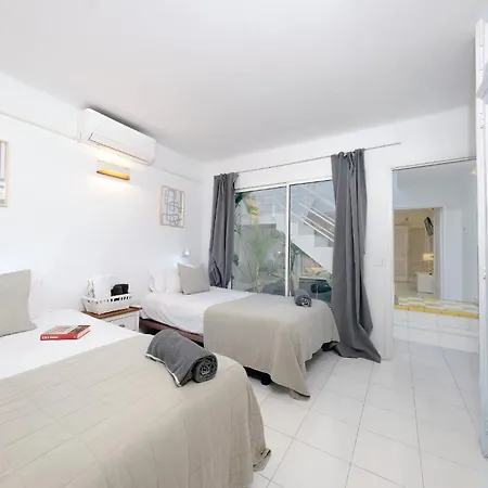 Casa Picon En Puerto Del Carmen, Con Terraza, Vistas Al Mar, Piscina Y Junto A La Playa *