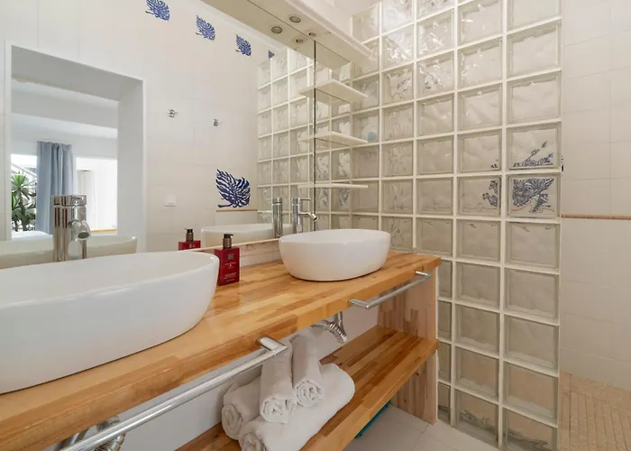 Casa Picon En Puerto Del Carmen, Con Terraza, Vistas Al Mar, Piscina Y Junto A La Playa * بويرتو ذيل كارمين